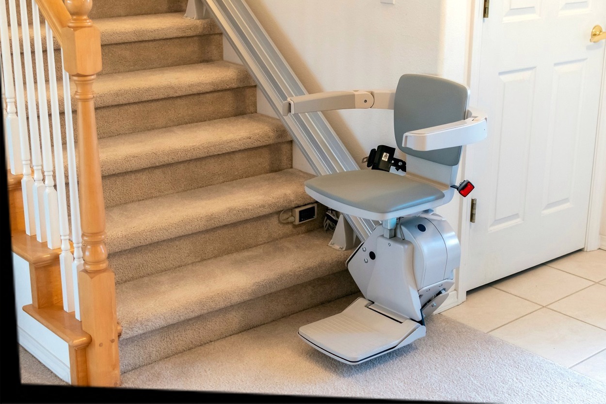 Indoor/Outdoor Stair Chair Lift Systems