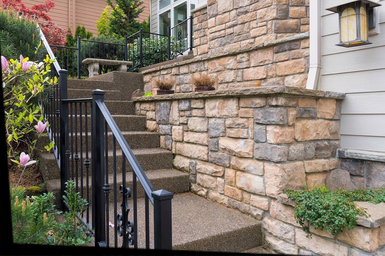 Indoor/Outdoor Stairway or Hand Railings